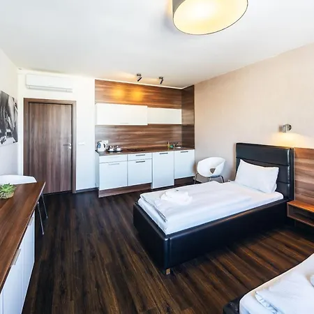 V Jizdarne Guest house